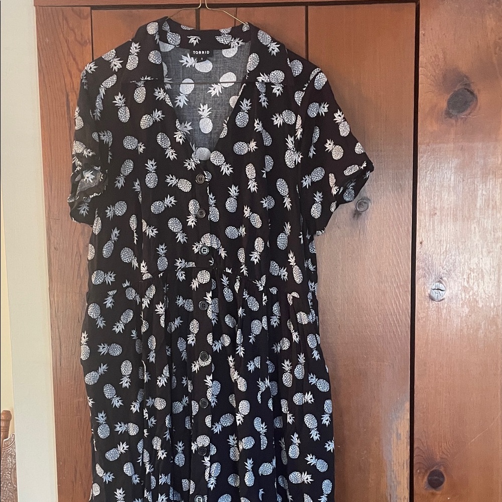 Torrid Black and White Pineapple dress